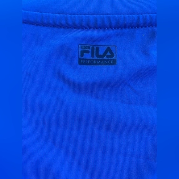 FILA Performance Tshirt Large - Picture 5 of 5